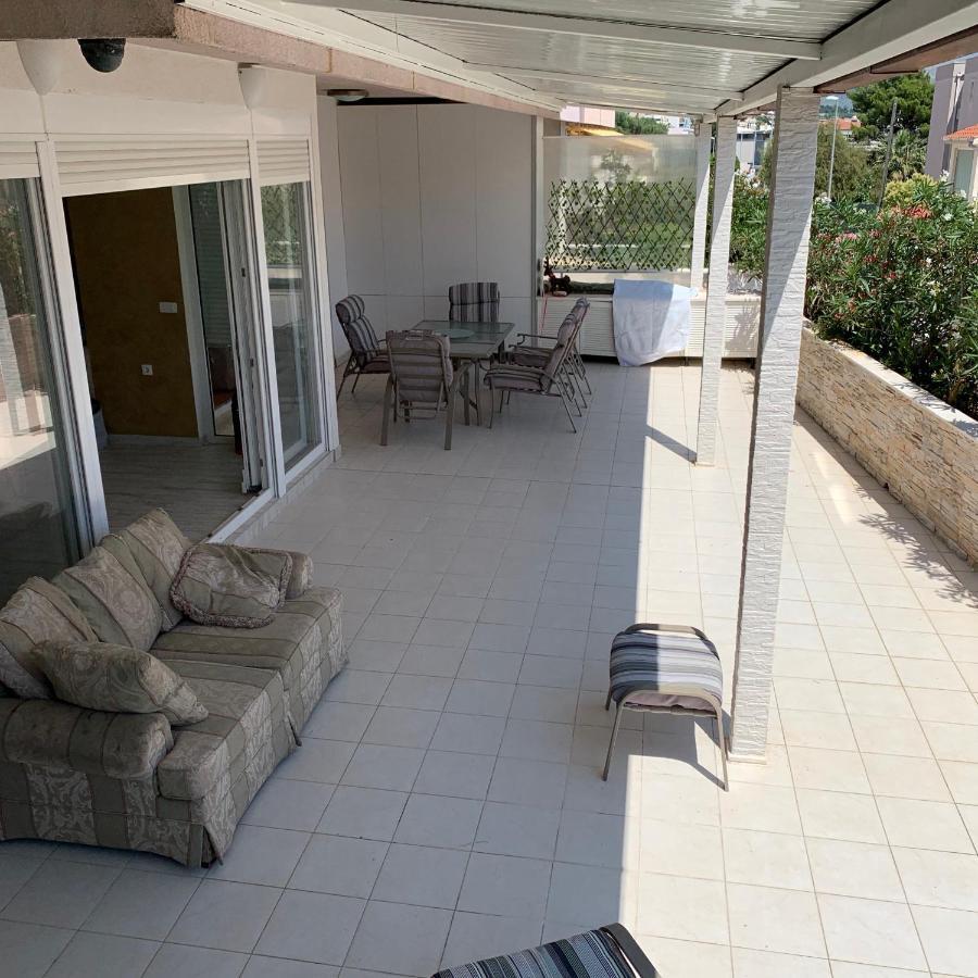 Apartment Relax Whit Big Terrace 170M2 Near The Beach Сплит Экстерьер фото