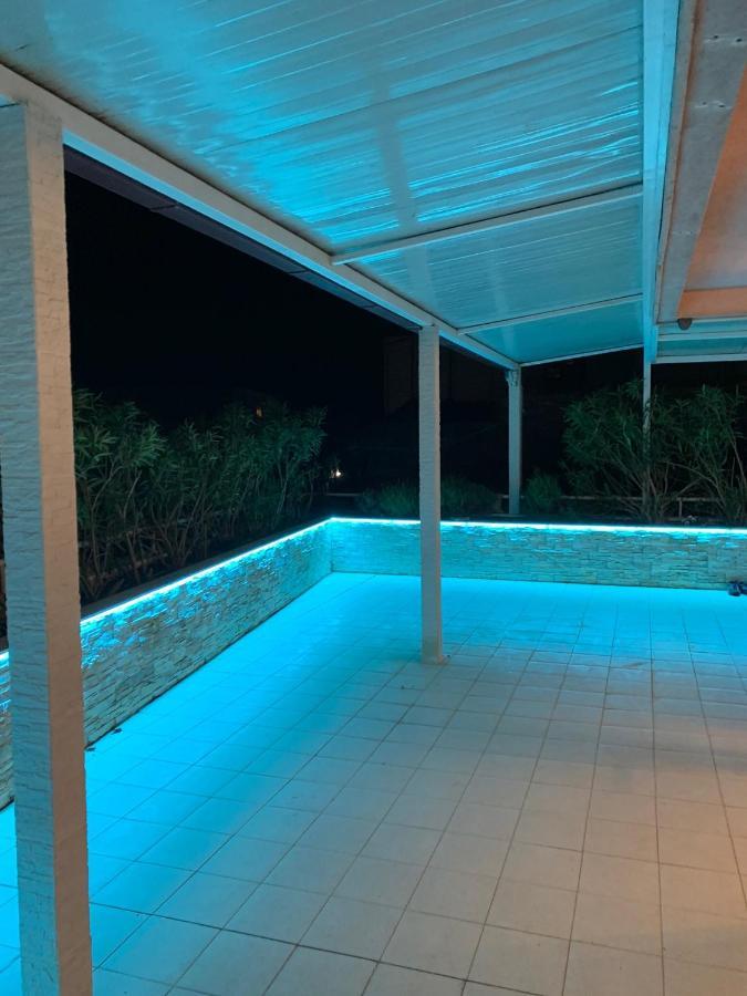 Apartment Relax Whit Big Terrace 170M2 Near The Beach Сплит Экстерьер фото