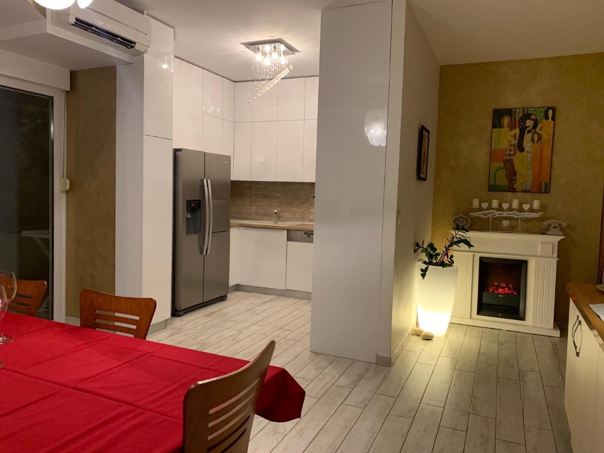Apartment Relax Whit Big Terrace 170M2 Near The Beach Сплит Экстерьер фото