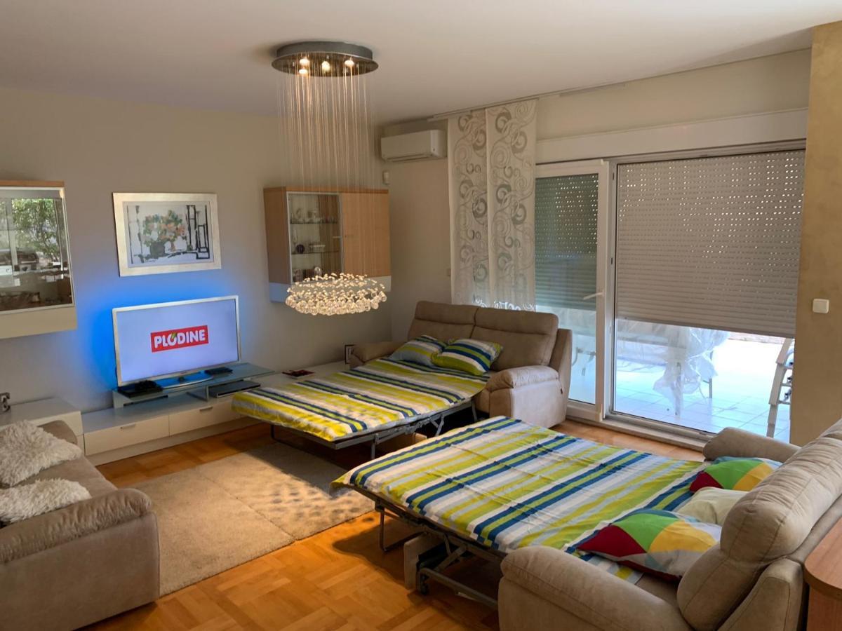 Apartment Relax Whit Big Terrace 170M2 Near The Beach Сплит Экстерьер фото