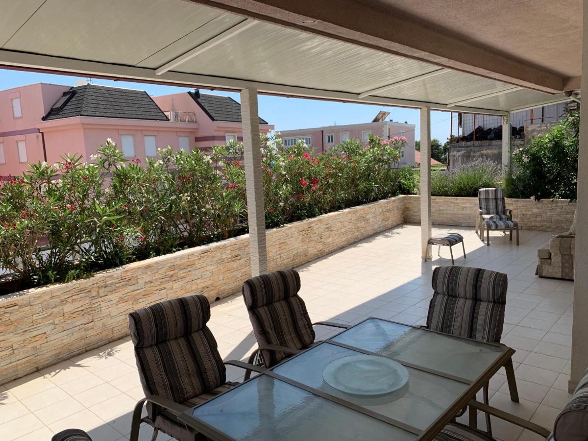 Apartment Relax Whit Big Terrace 170M2 Near The Beach Сплит Экстерьер фото