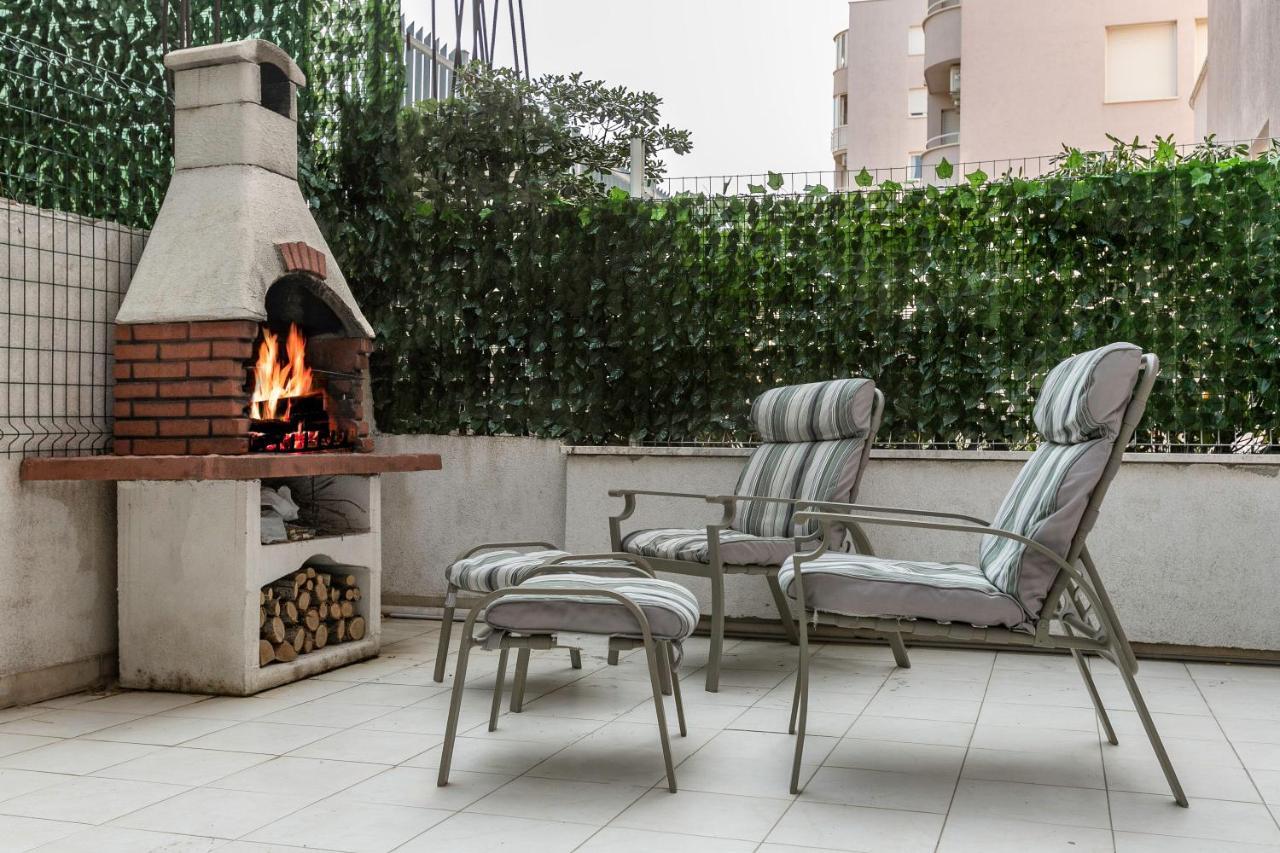 Apartment Relax Whit Big Terrace 170M2 Near The Beach Сплит Экстерьер фото